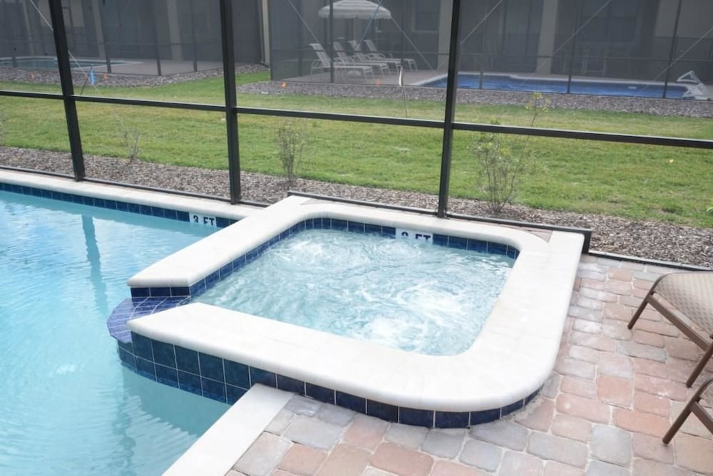 1443 Champions House 6 Bedroom by Florida Star - Image 4