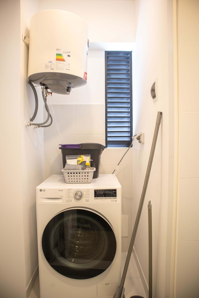 w Stunning 1BR w Great Deco in San Isidro