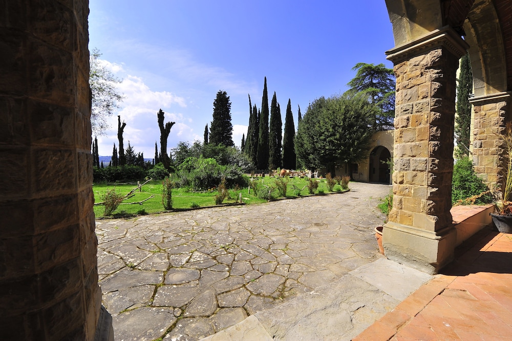 Castello di Montalbano