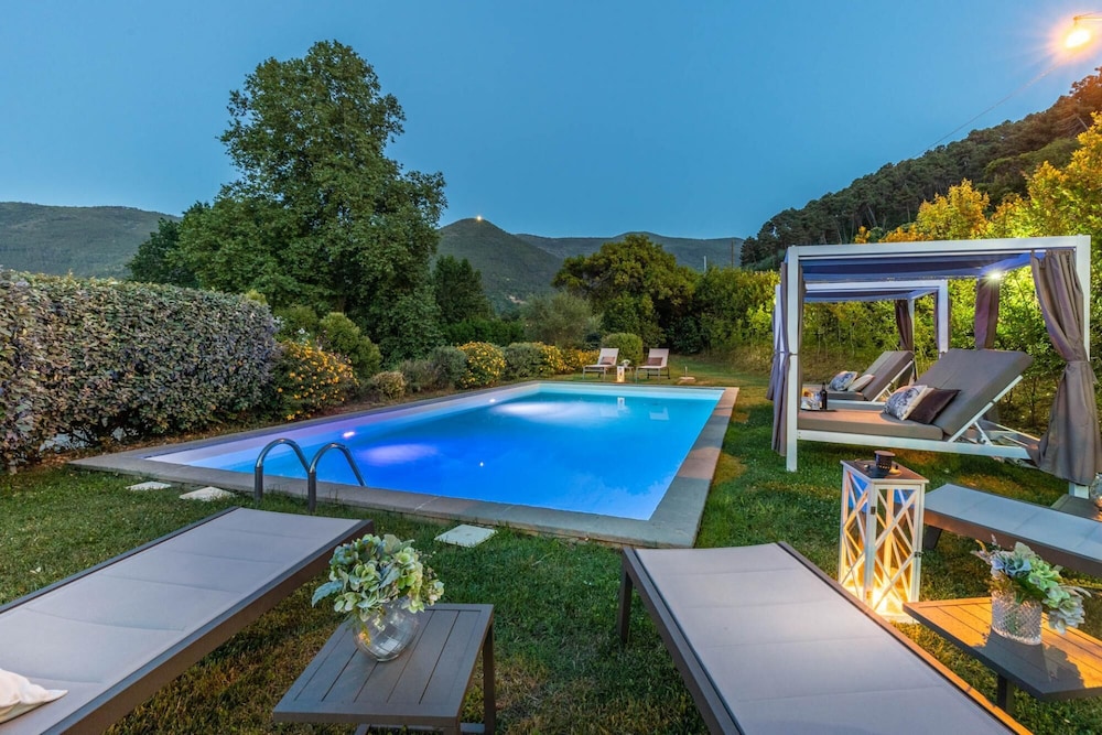 Villa Elizabeth an Hill Retreat view 2