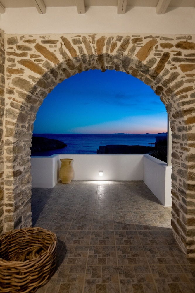 Rmos Seaside Villa A With Private Pool