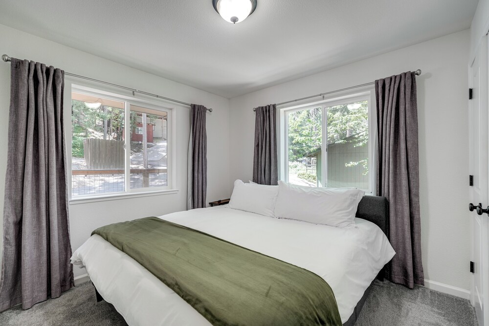 Walk to Dtwn: Charming Family Cabin in Twain Harte