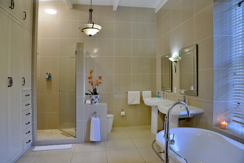Photo 27