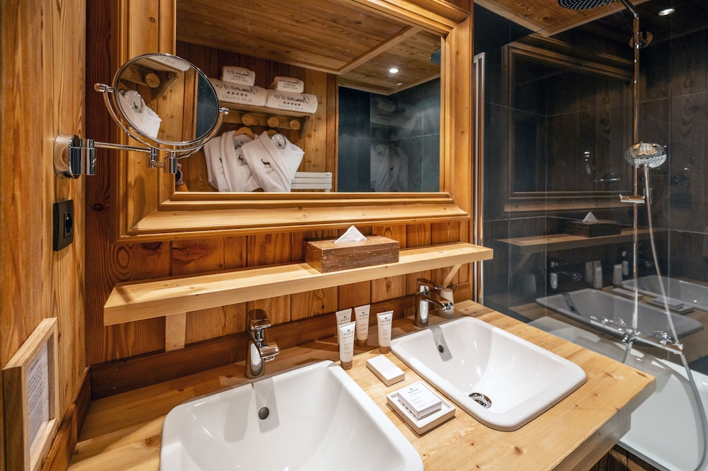 Huez Vacations - Hotel Au Chamois d'Or by Les Etincelles - Property Image 72
