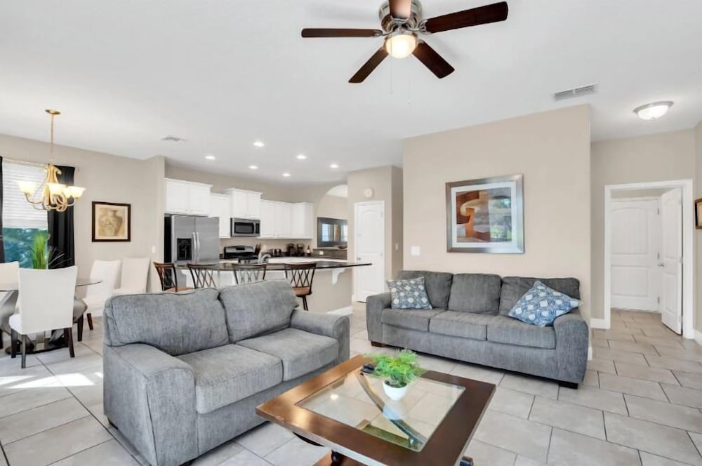 Solterra 6Br Villa W/ Pool, Spa, Game & Theater