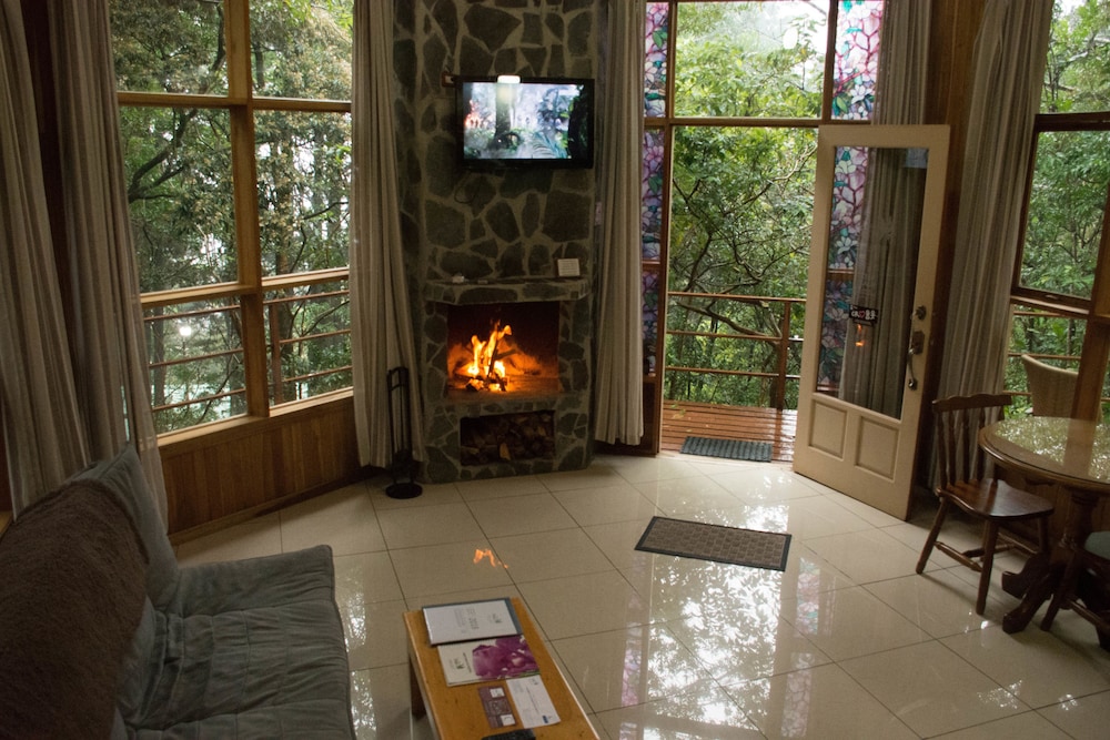 Los Pinos Cabanas y Jardines
