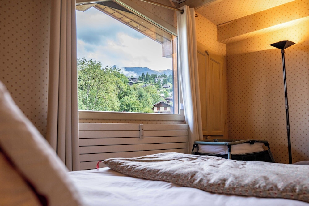 Apt Elegant With Balcony 9p/4br - Megeve Center