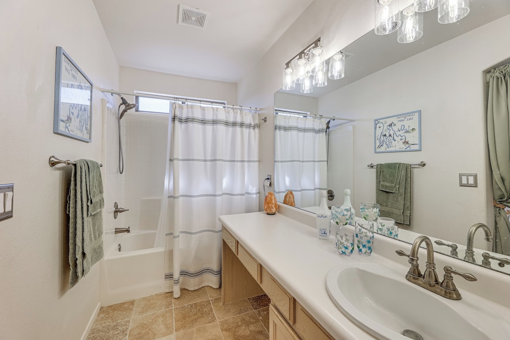 Community Perks & Trails: Goodyear Retreat!