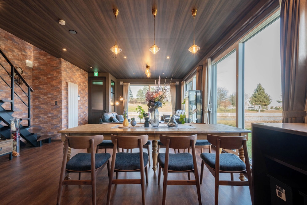 THE HORIZON RESIDENCE