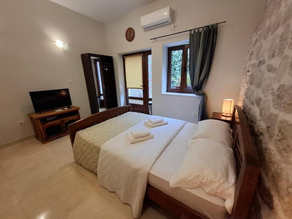 Filip Deluxe Rooms