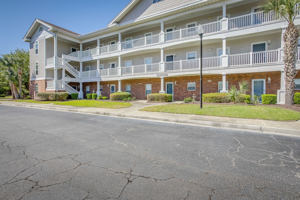 3 Mi to Beach: North Myrtle Beach Condo w/ Patio! view 4