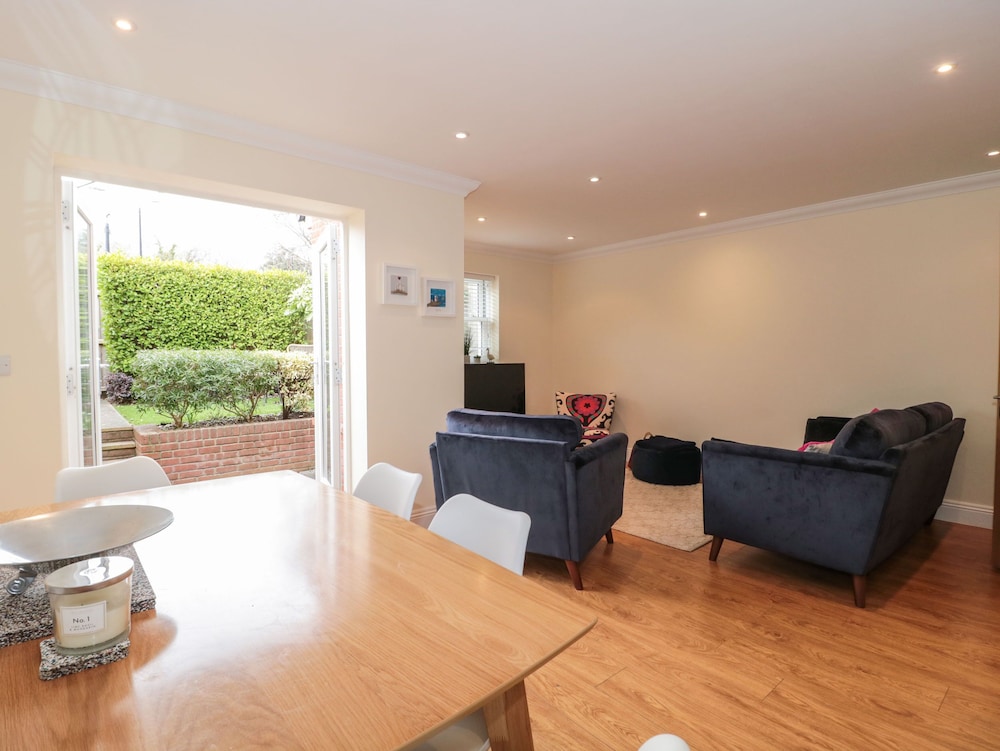 9A Wick Lane