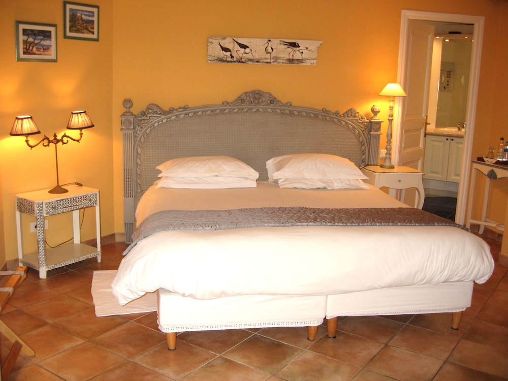 Photo 6