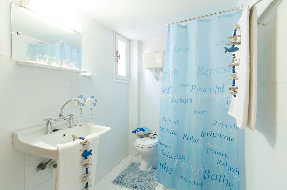 Aglaia Apartments & Studios