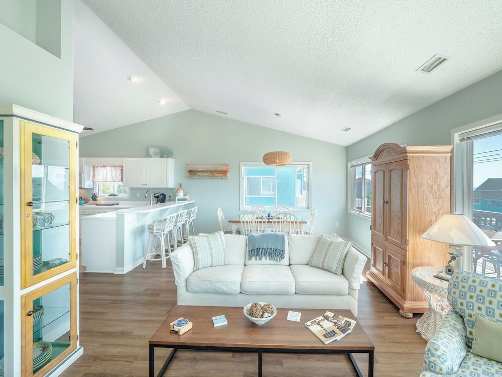Blue Haven by Topsail Realty