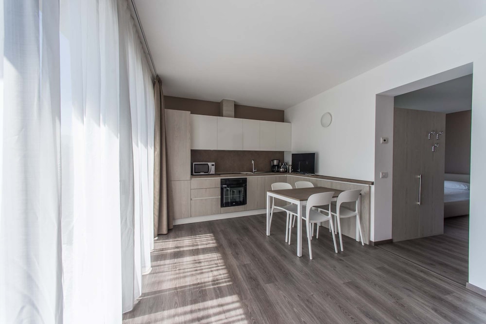 Residenza Decimina