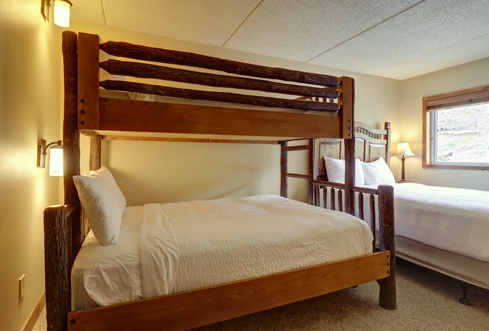 Wl210 West Lake Lodge 2 Bedroom Condo