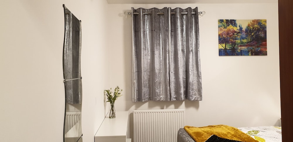 Beach Apartment - Kirkcaldy view 4
