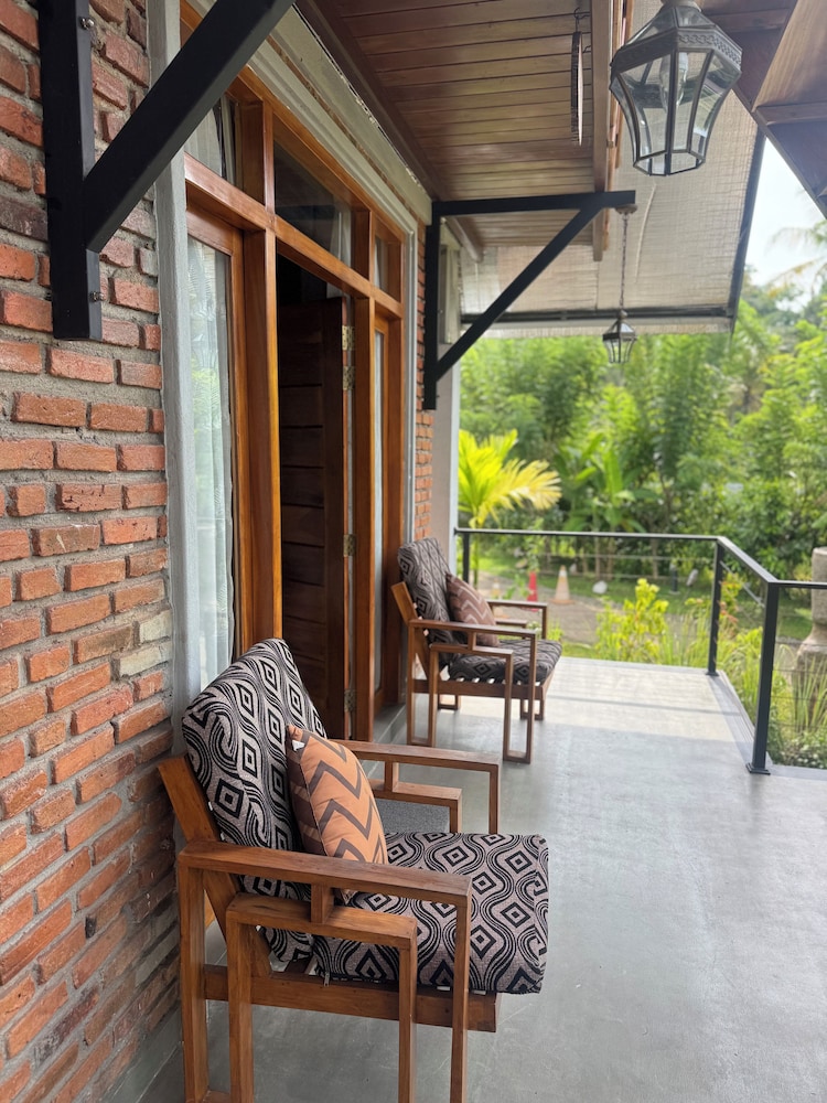 Steps Garden Resort