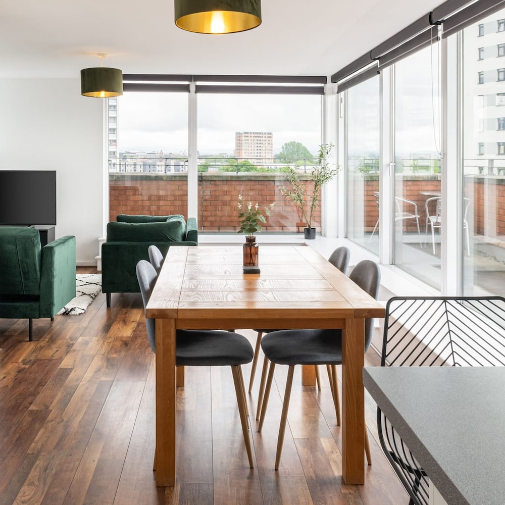 Host Stay Manchester Apartment