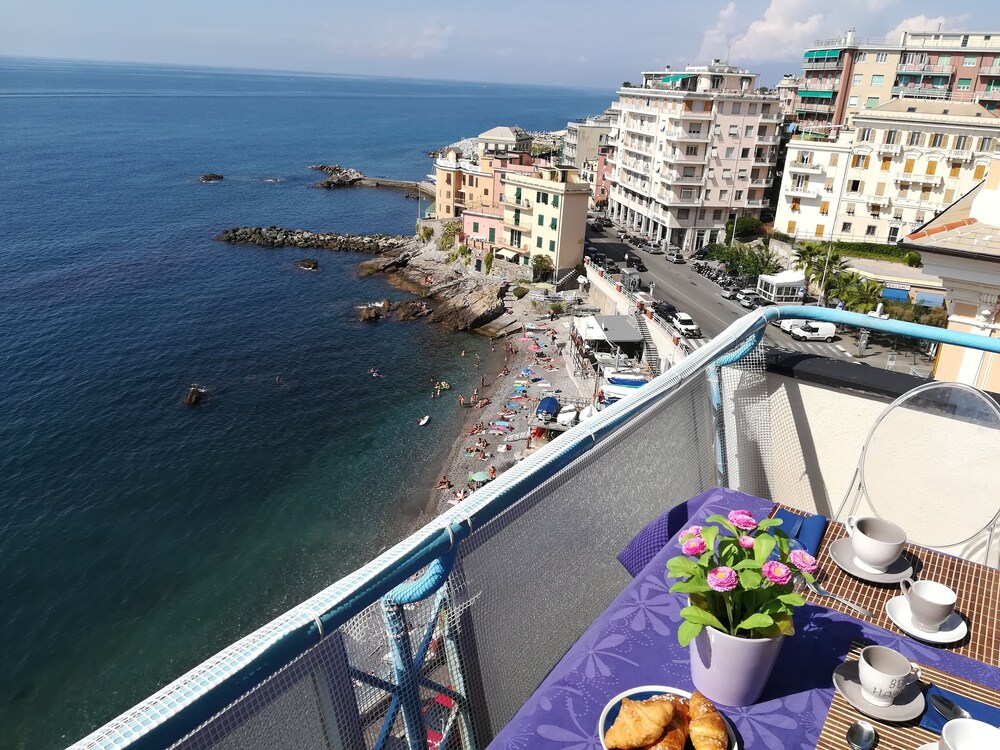House Gabbiano view 3