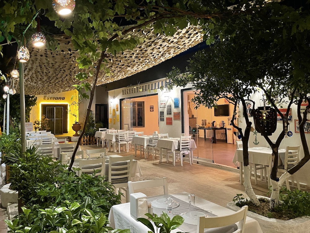 Esmana Otel - Image 7