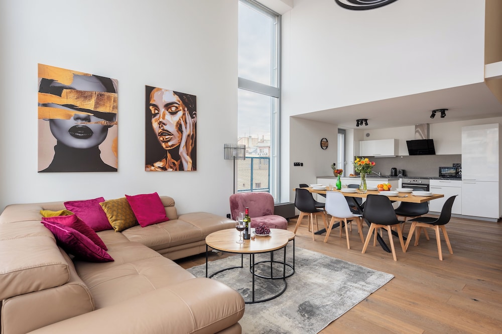 Apart loft hotel in Karlin