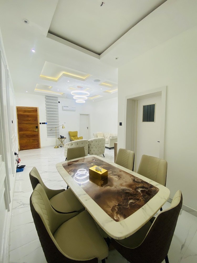 Infinity Luxury Apartment view 2