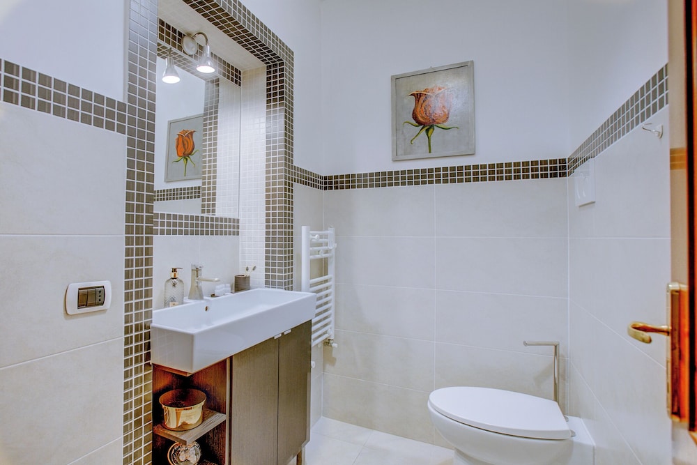 Colosseo Families and Groups 2BDR | Home and More