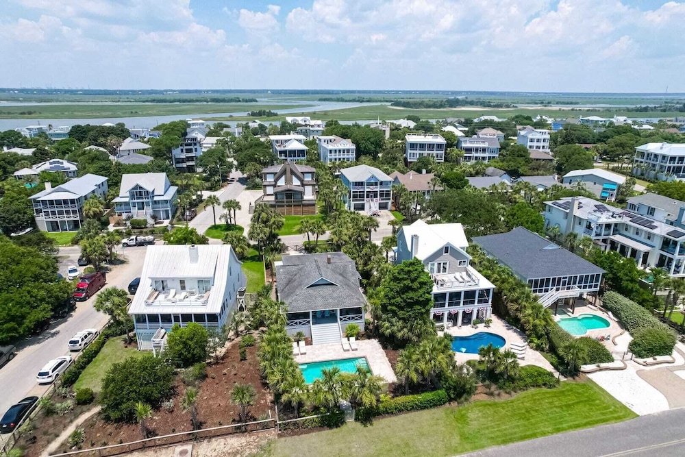302 Charleston by Avantstay Stunning Private Pool