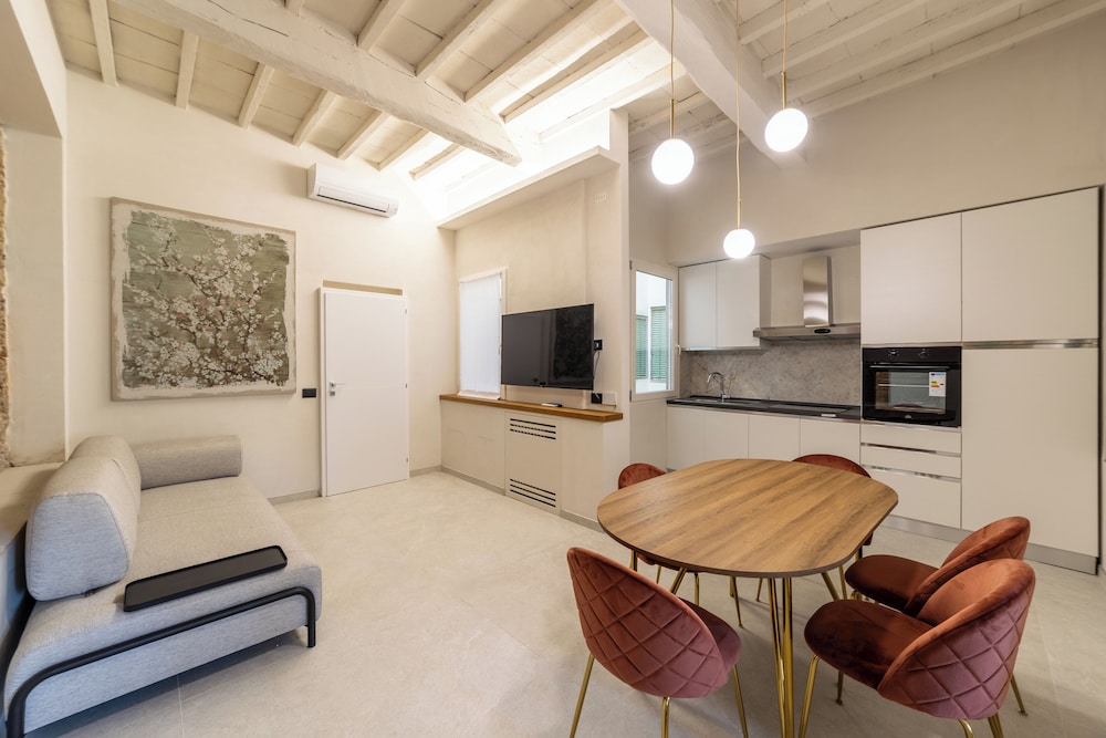 Leovinci rooms