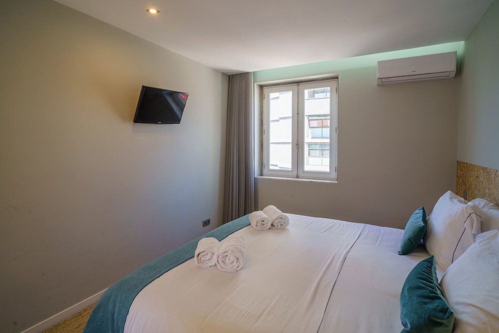 Feel Porto Tawny Townhouse