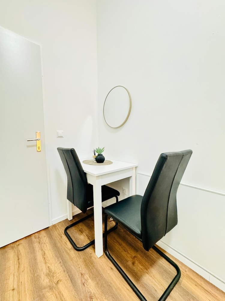 Affordable 5BR Apartment Atzgersdorf