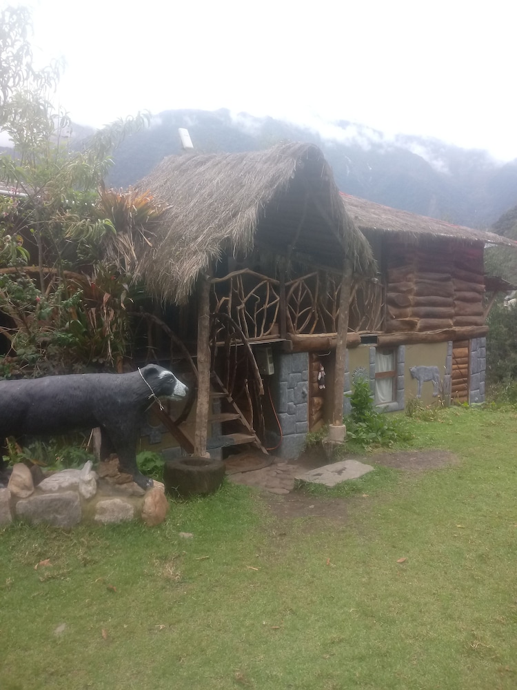 Salkantay Hostels