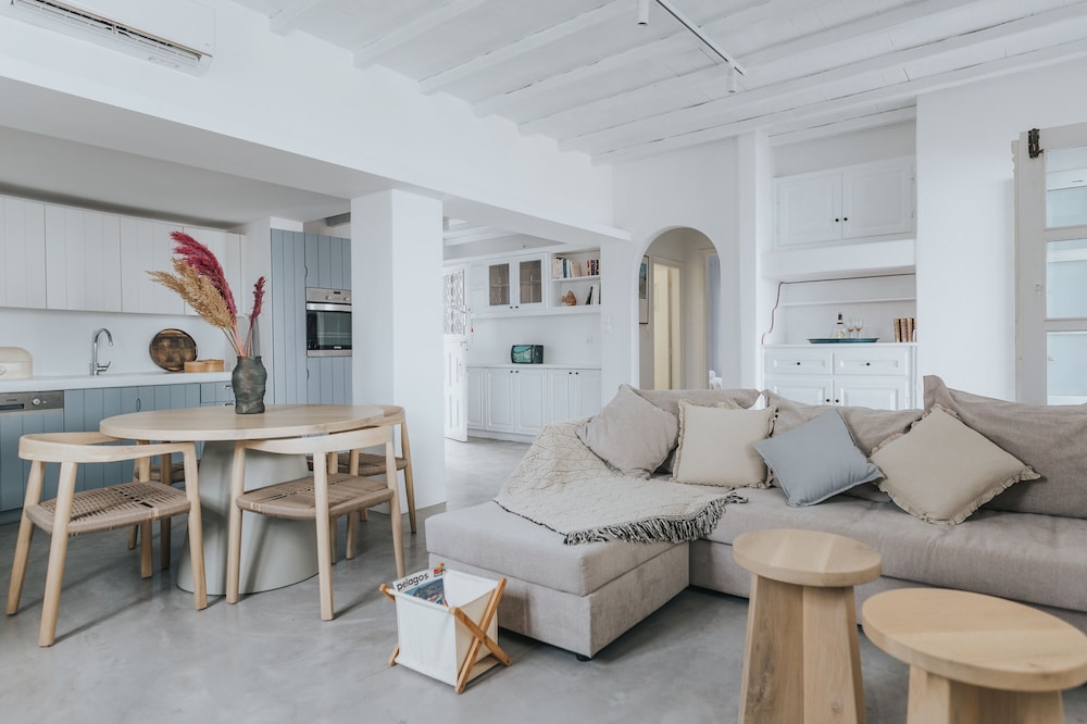 MyMykonos Villa II Beach Front photo 5