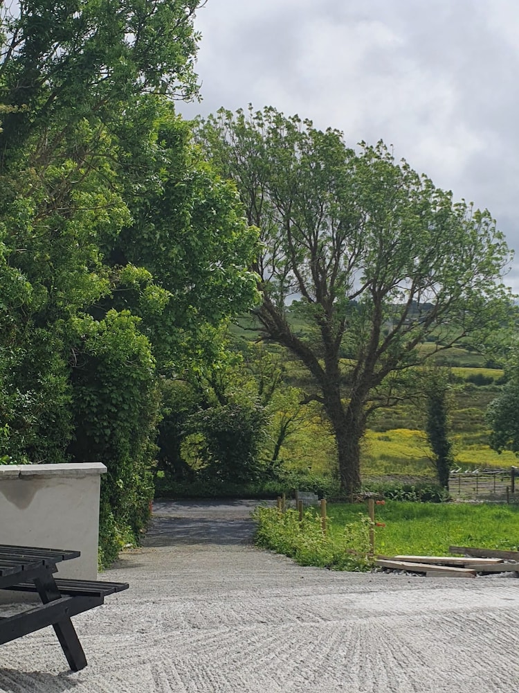 Hogans Cottage Ennistymon