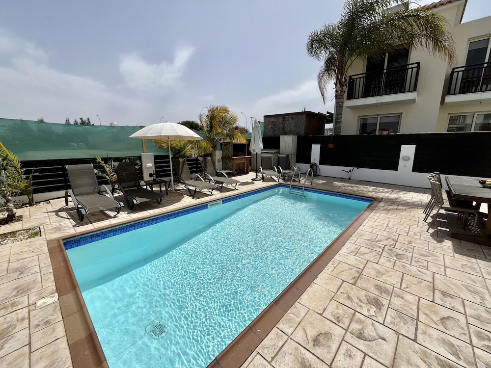 65 PRO - Stay Aphrodites Dream Villa