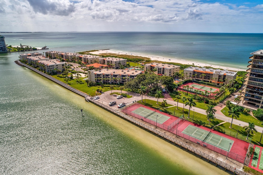 Land's End 5-202 Gulf-bay Front - Premier