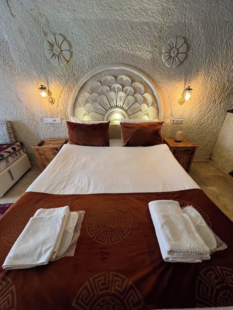 TATLI KAYA OTEL