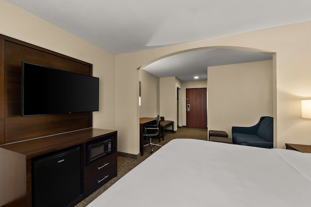 Comfort Inn & Suites Atoka