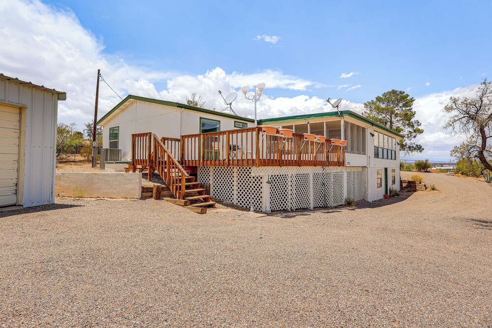 1 Mi to Lake: Home w/ Deck in Elephant Butte
