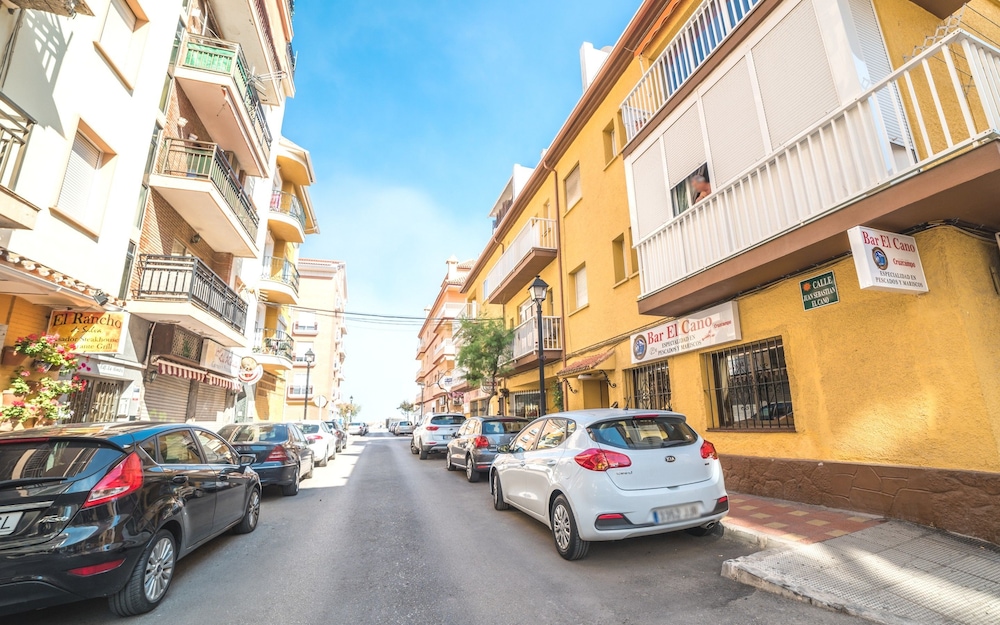 Calle Elcano | 4 Pax | Second Line | 1447-AW