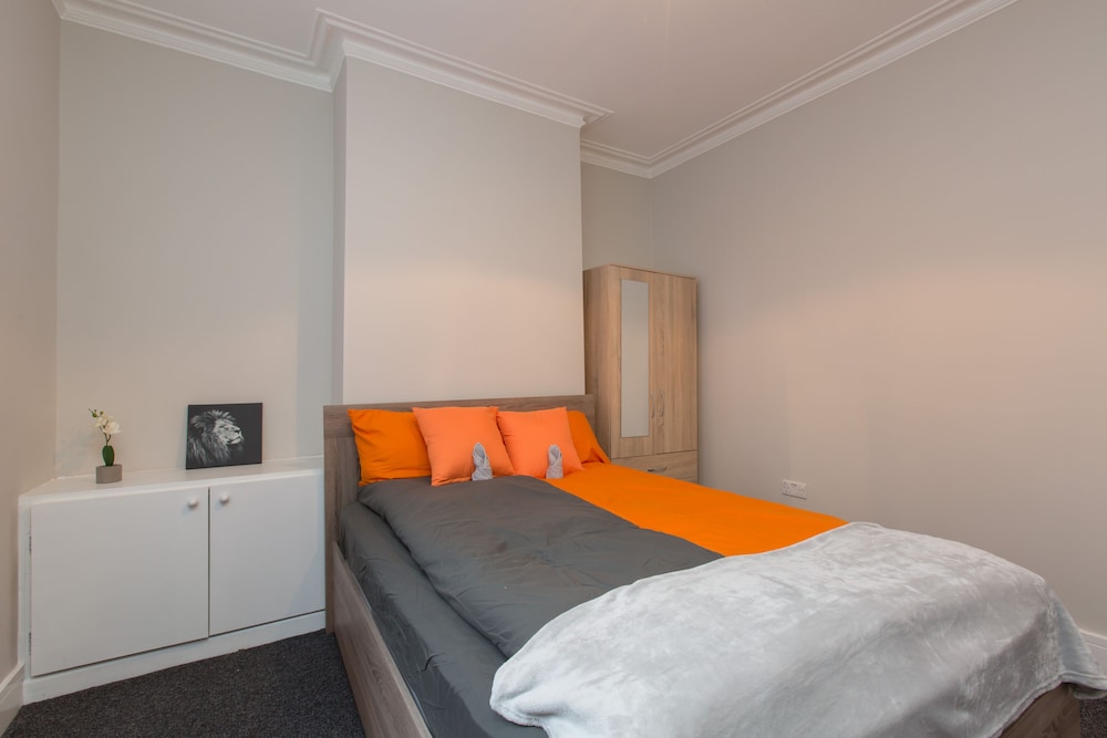 Stoke-on-trent Vacations - Townhouse  Rose Street Stoke - Property Image 38