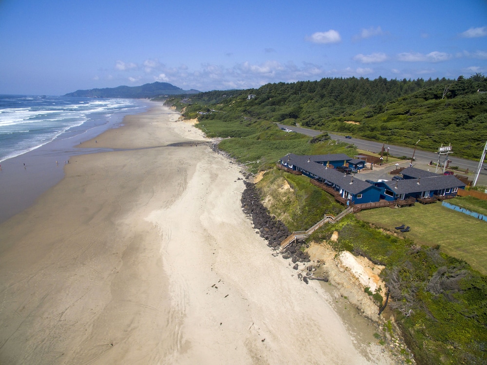 Moolack Shores Inn