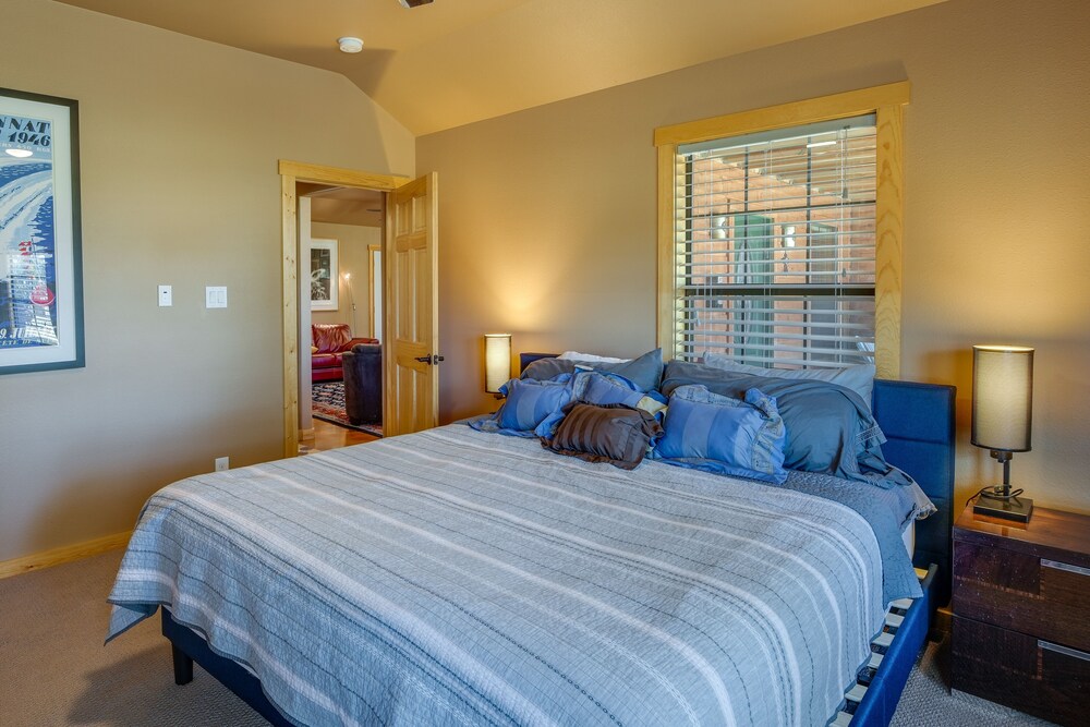 Peaceful & Secluded Bandera Home w/ Deck & Grill! view 4