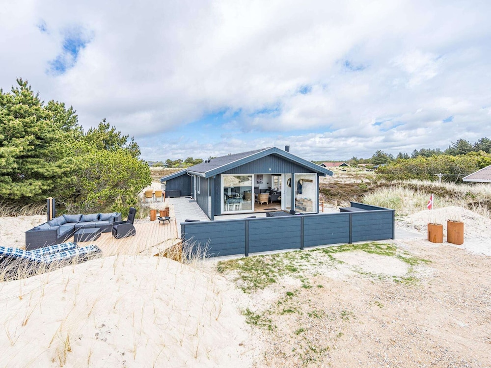 5 Person Holiday Home in Henne