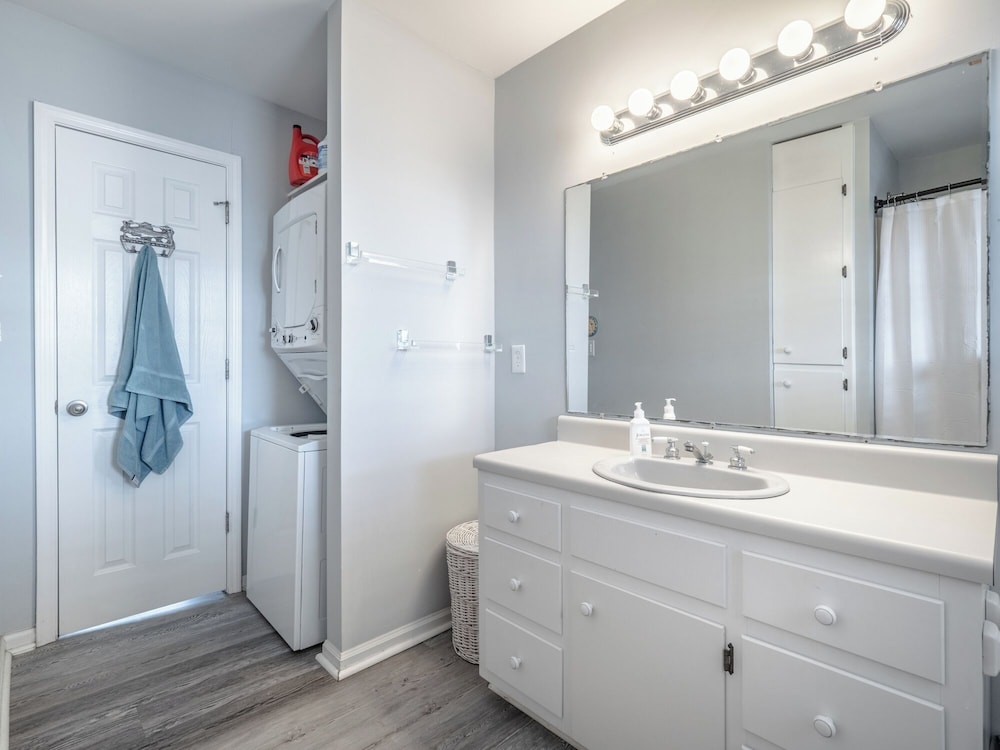 Sea Chase by Topsail Realty