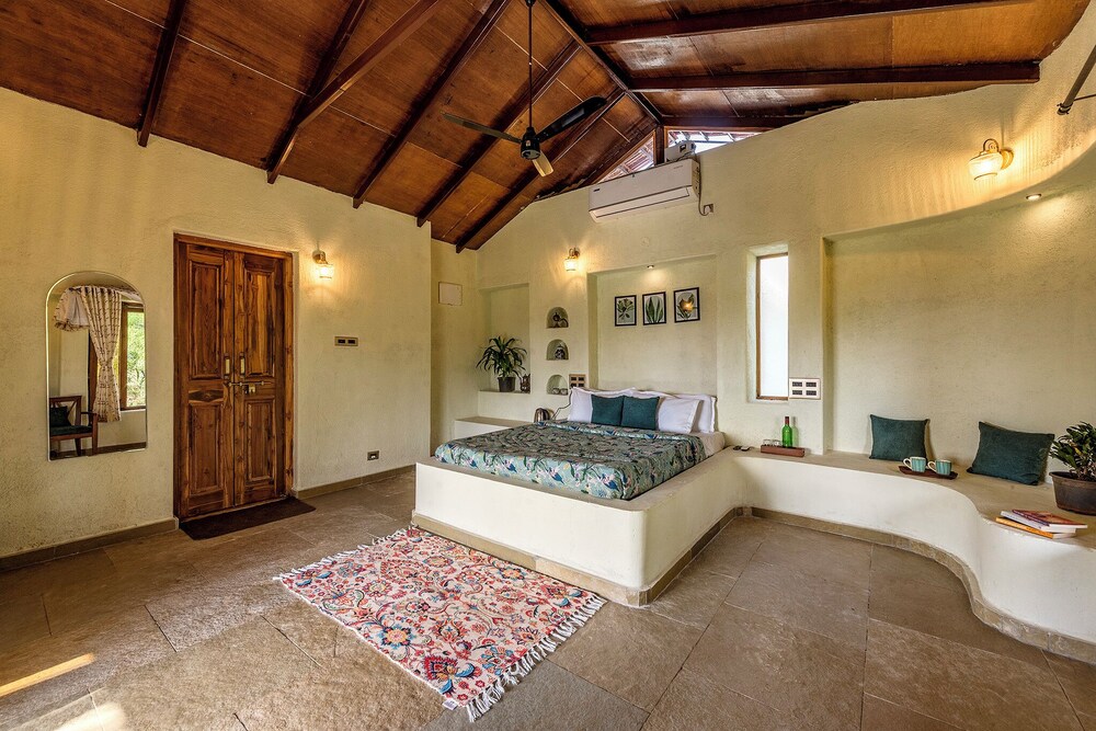 Cosmicstays Joshet Farmstay