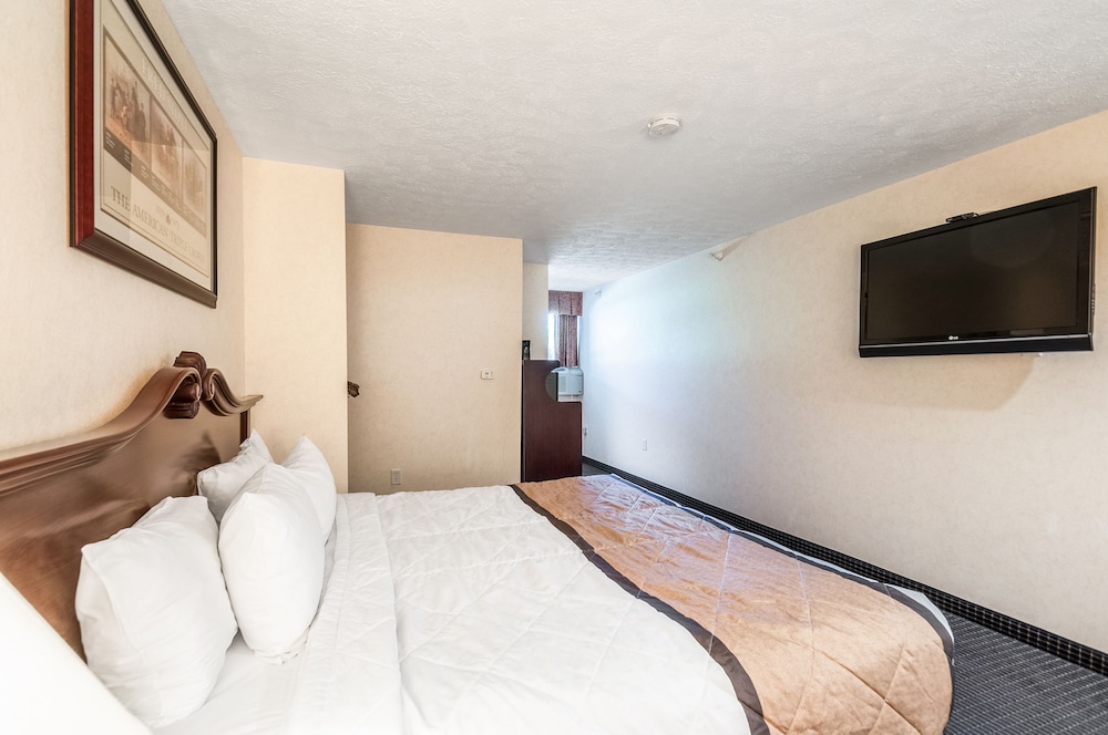 Rodeway Inn & Suites Charles Town