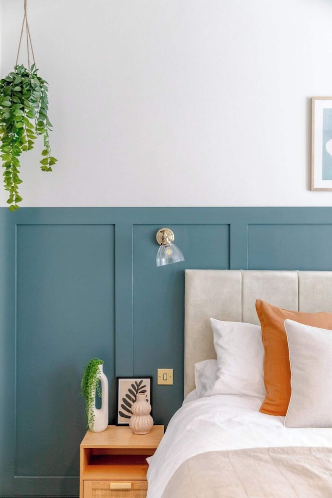 Contemporary Elegance - 2BD Flat, Clapham!